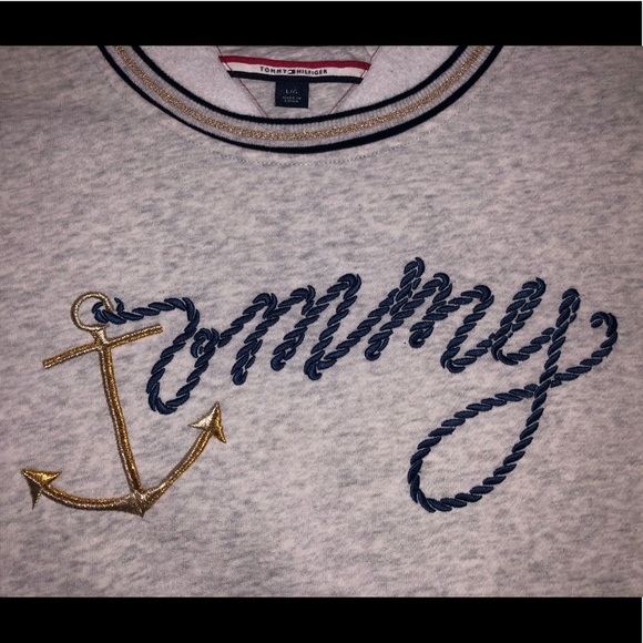 Tommy Hilfiger Sweatshirt - Picture 2 of 2